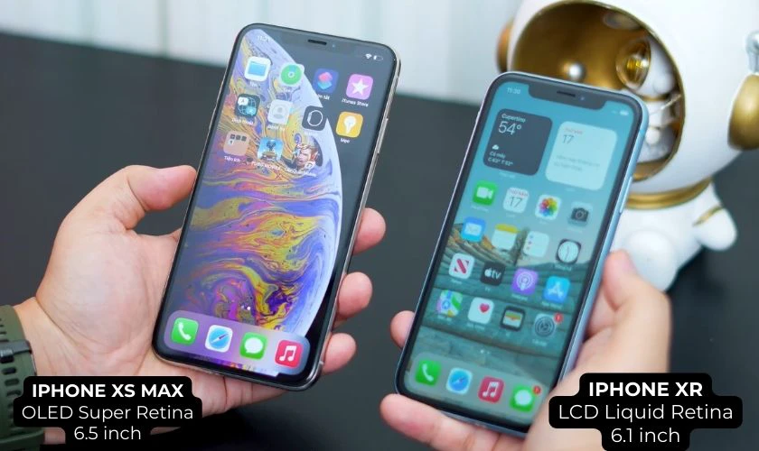 Màn hình OLED Super Retina của iPhone XS Max có khả năng hiển thị tốt hơn XR