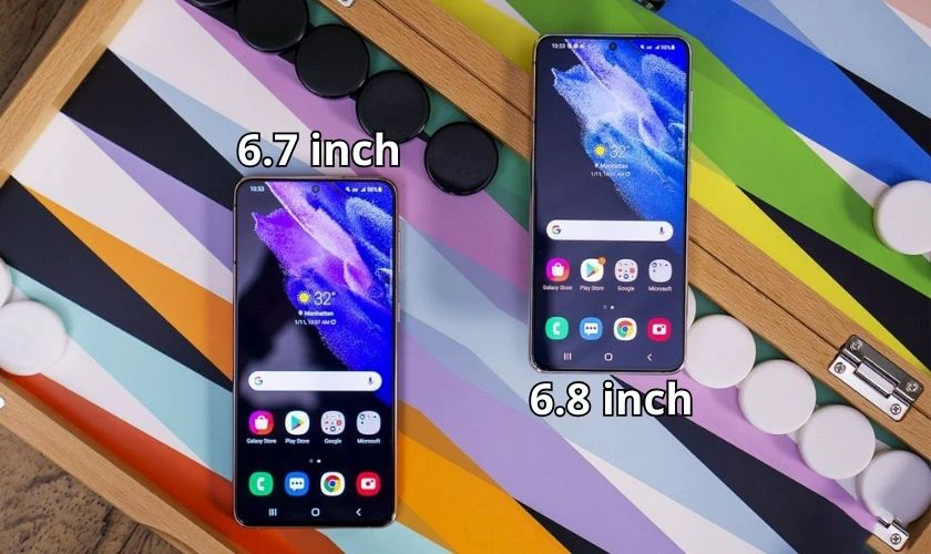 Khả năng hiển thị của Samsung Galaxy S21 Ultra vượt trội hơn khi so sánh với S21 Plus