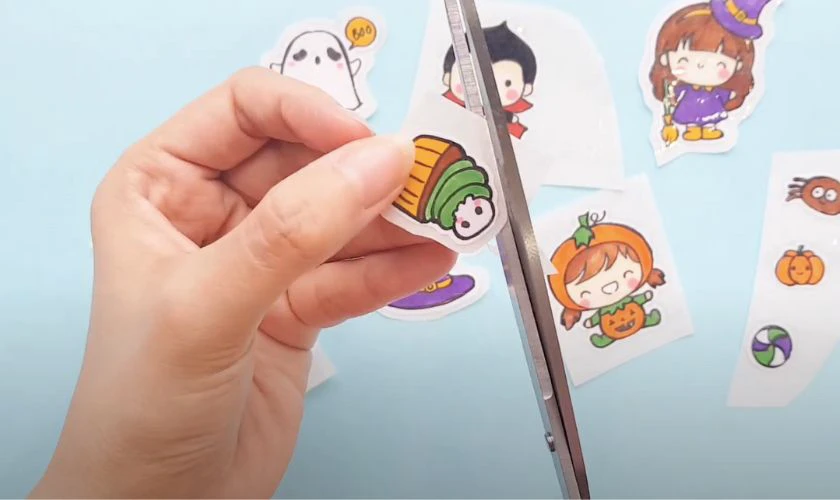 Cách tải và in Sticker Halloween