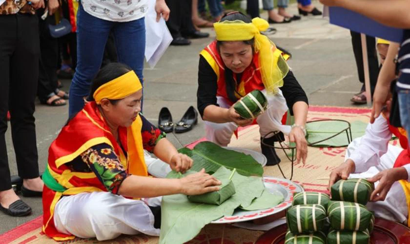 STT đăng ảnh tham dự lễ Giỗ tổ Hùng Vương