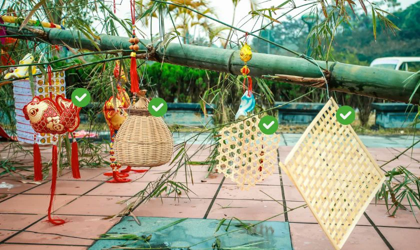 Nên và không nên treo những gì vào cây nêu ngày Tết?