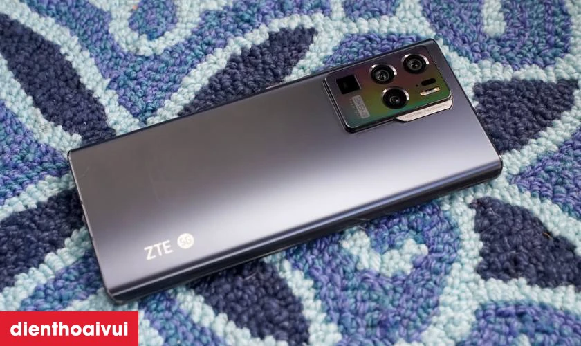 Những lưu &yacute; khi sửa chữa điện thoại ZTE?