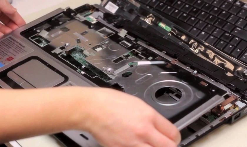 Sửa laptop quận 2