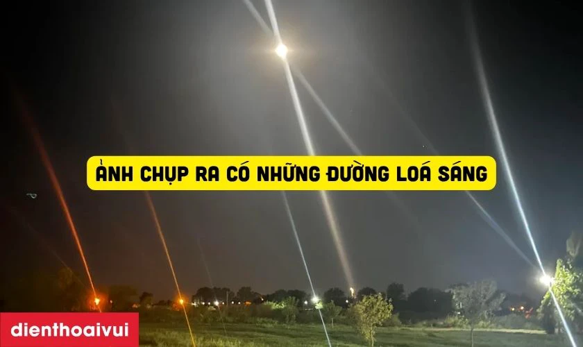 Rửa đốm camera sau iPhone SE 2020 khi chụp bị lóa sáng