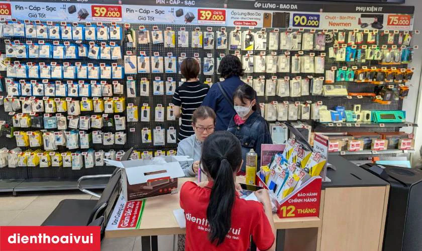 Quy tr&igrave;nh sửa Face ID iPhone 14 tại Điện Thoại Vui