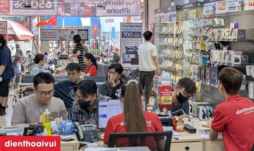 Sửa main - Face ID iPhone 15 Pro Max ở đ&acirc;u uy tín tại TPHCM, Hà N&ocirc;̣i & Đ&ocirc;̀ng Nai?