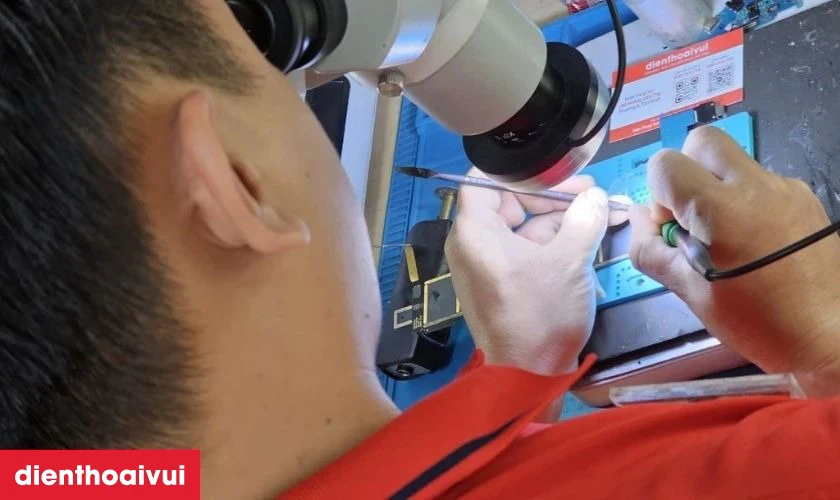 Quy trình sửa main - Face ID iPhone 16 chuy&ecirc;n nghi&ecirc;̣p