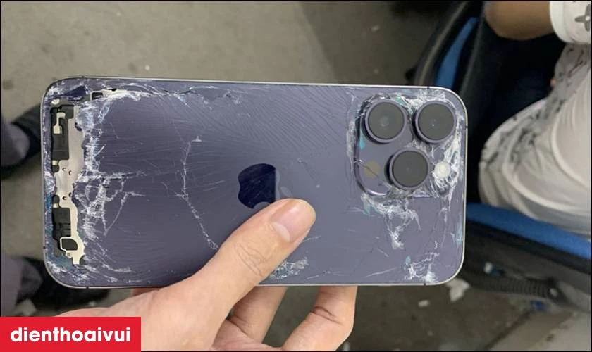 Nguyên nhân iPhone 16 Pro Max bị lỗi IC audio