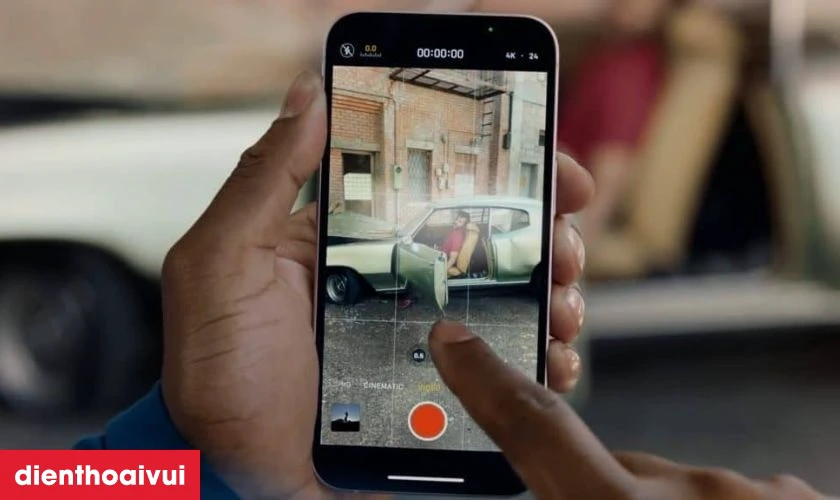 Dấu hiệu iPhone 12 Pro Max bị hư IC camera