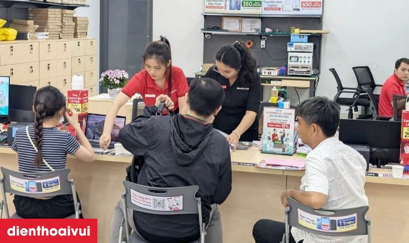 Quy trình sửa main - IC camera iPhone 13 tại Điện Thoại Vui