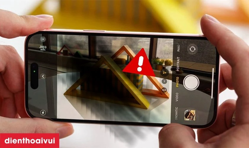 Dấu hiệu iPhone 15 Plus bị hư IC camera