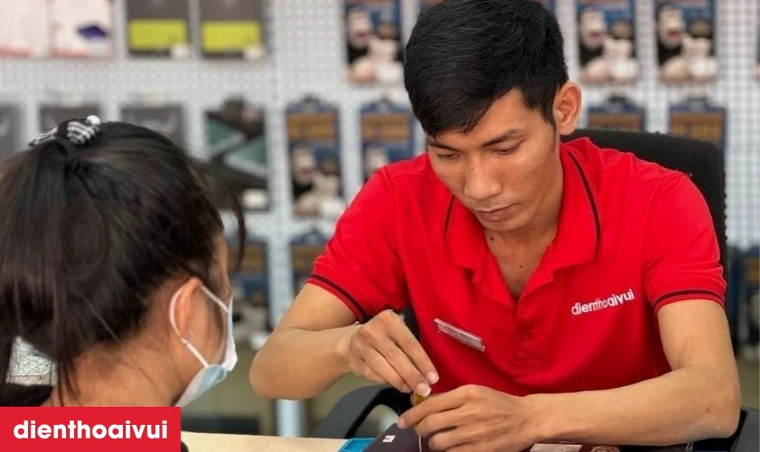 Quy tr&igrave;nh sửa main - IC camera iPhone X tại Điện Thoại Vui