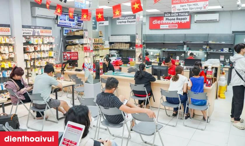 Quy trình sửa main - IC hiển thị cảm ứng iPhone 17 Pro Tại Điện Thoại Vui