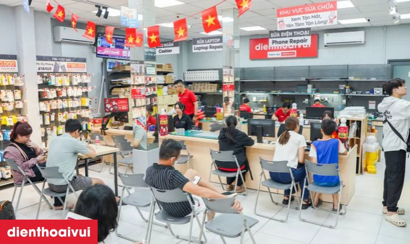 Địa chỉ sửa main - IC hiển thị cảm ứng iPhone 17 Pro Max uy t&iacute;n tại TPHCM & H&agrave; Nội