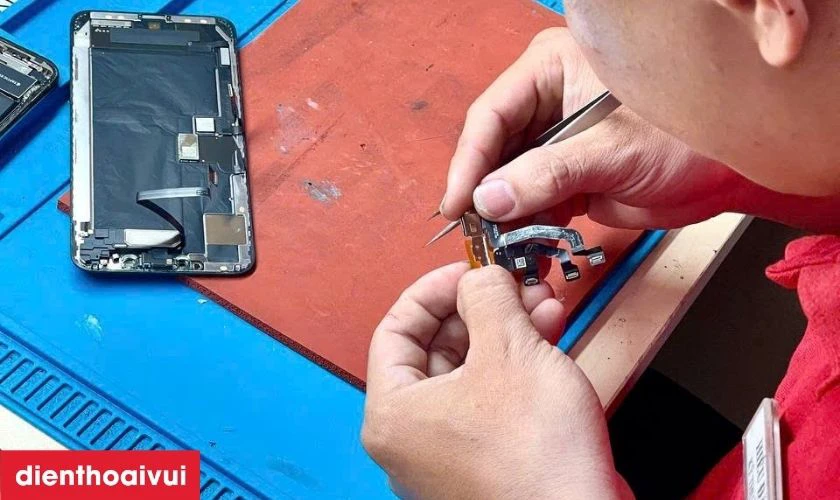 Quy tr&igrave;nh Sửa main - IC Nguồn Samsung Galaxy M32 chuy&ecirc;n nghiệp tại Điện Thoại Vui