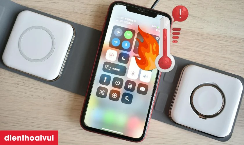 Dấu hiệu iPhone 12 Pro bị hư IC sạc