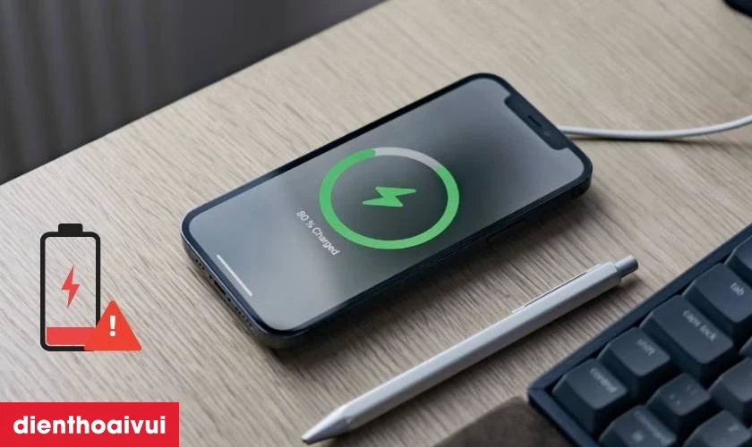 Dấu hiệu iPhone 14 Plus bị hư IC sạc