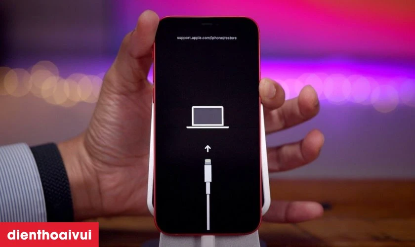 Dấu hiệu iPhone 16 Pro bị hư IC sạc