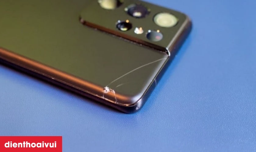 Nguy&ecirc;n nh&acirc;n g&acirc;y lỗi main IC s&oacute;ng điện thoại Realme