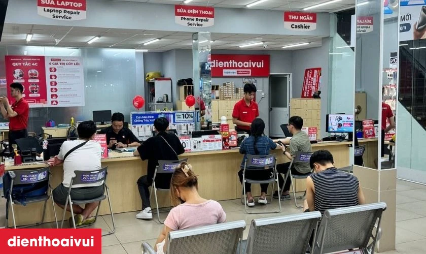 Tại sao n&ecirc;n sửa main IC s&oacute;ng điện thoại Vsmart ở Điện Thoại Vui?