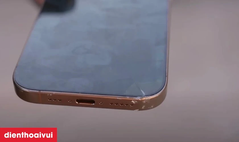 Sửa main - IC s&oacute;ng iPhone 16 Pro