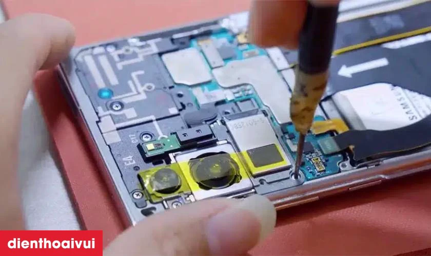 Sửa main IC Wifi điện thoại Google Pixel c&oacute; ảnh hưởng g&igrave; kh&ocirc;ng?