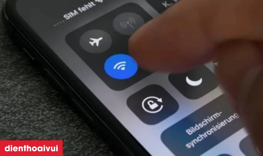 Dấu hiệu iPhone 15 Pro Max bị hỏng IC wifi