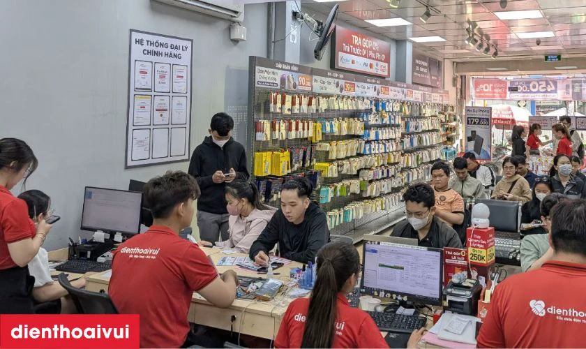 Sau khi xác định lỗi, khách hàng sẽ được tư vấn kỹ càng về hướng xử lý