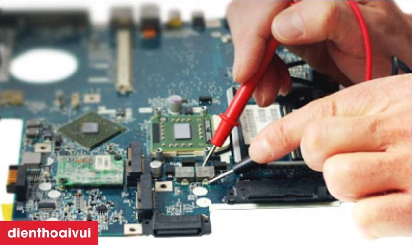 Sửa main laptop - Lỗi IC nguồn Dell Alienware 17 R2 là gì? 