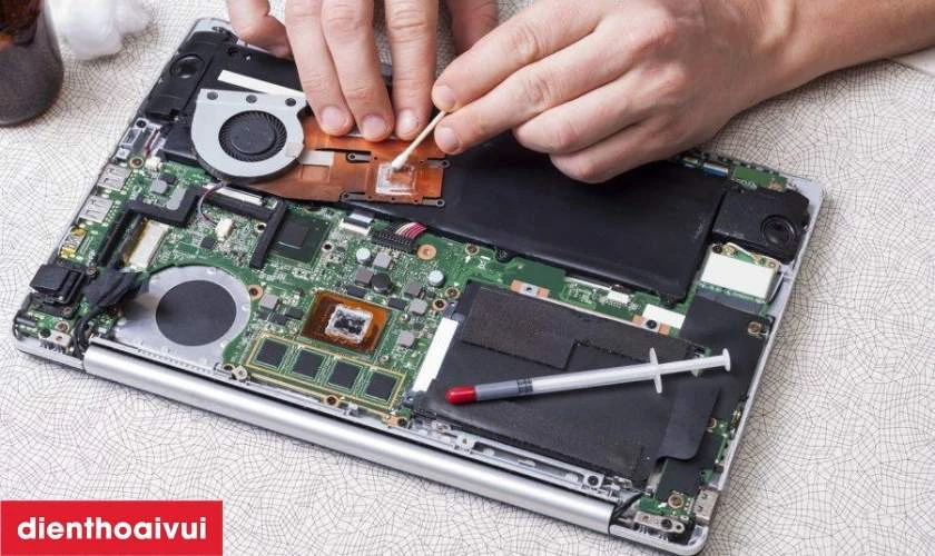 Sửa main laptop - Lỗi IC nguồn Dell Inspiron 13 7352 2-IN-1 là gì?