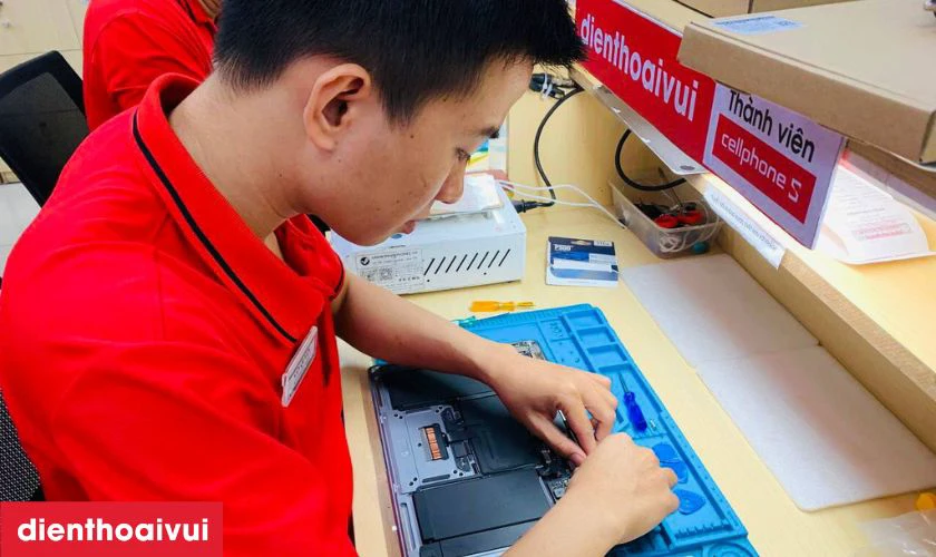 Quy trình sửa main mất Wi-Fi MacBook Retina 12 Inch A1534 2015/2016/2017