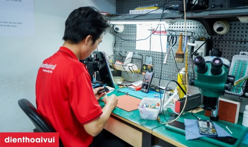 Quy trình sửa nguồn iPhone 16 Pro Max tại Điện Thoại Vui