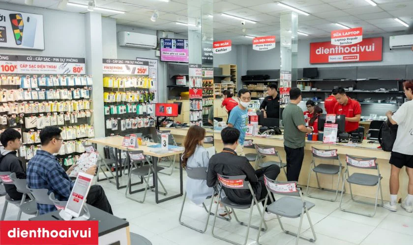 Lý do nên sửa sọc màn hình iPhone tại Điện Thoại Vui