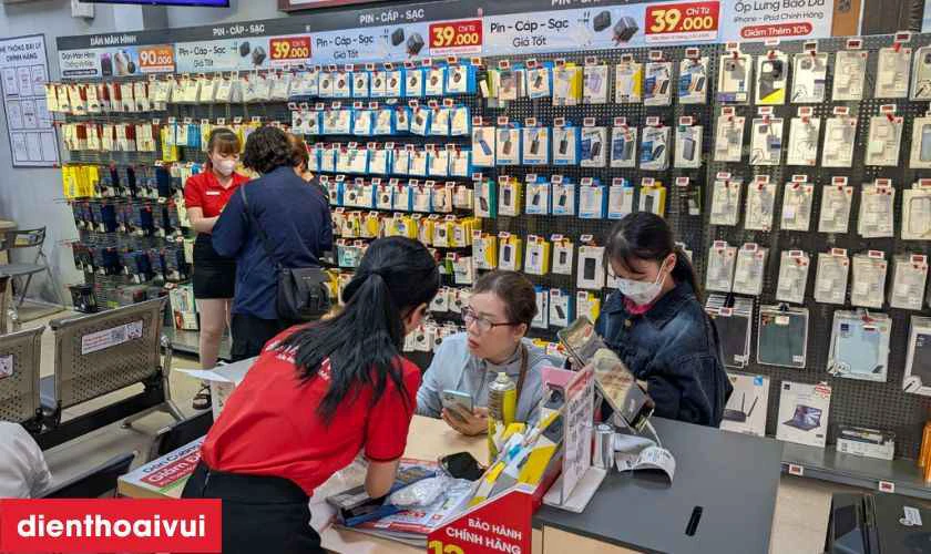 Tư vấn tận tình, giải đáp mọi thắc mắc trước và sau sửa