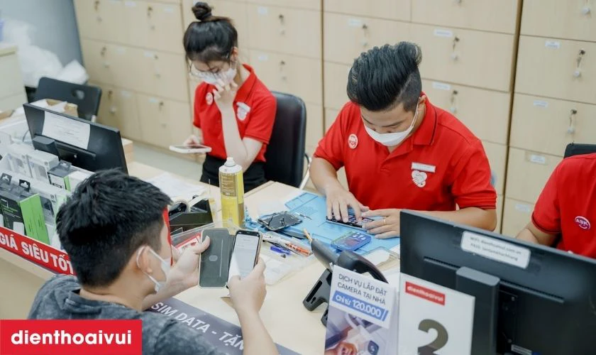 Sau khi sửa xong, m&aacute;y sẽ được kiểm tra lại to&agrave;n bộ chức năng
