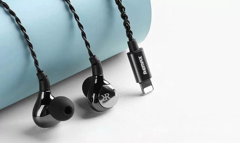 Các loại tai nghe có dây tương thích với iPhone 11 Pro Max