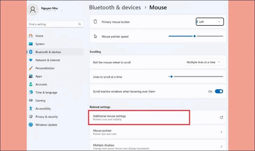 Nhấn chọn mục Additional mouse settings ở khung bên phải màn hình