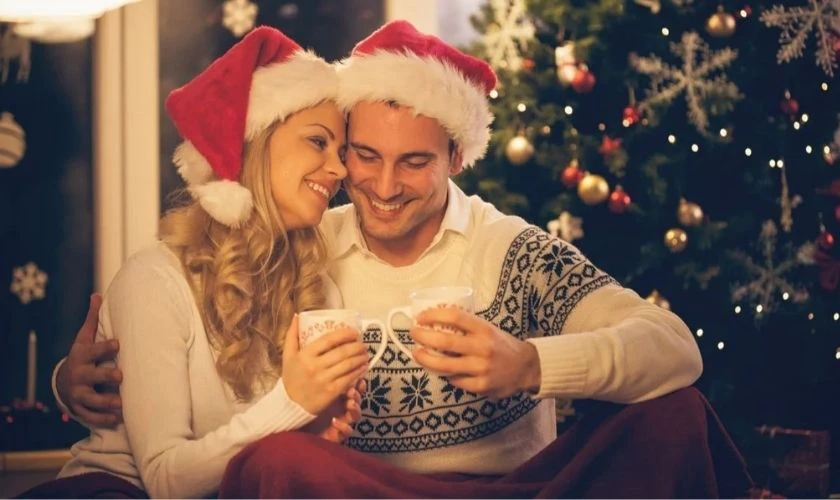 Cách tạo dáng chụp ảnh Noel cùng người yêu
