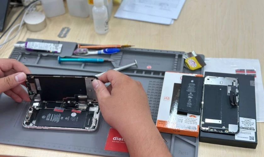 Cách tắt thông báo pin không chính hãng trên iPhone