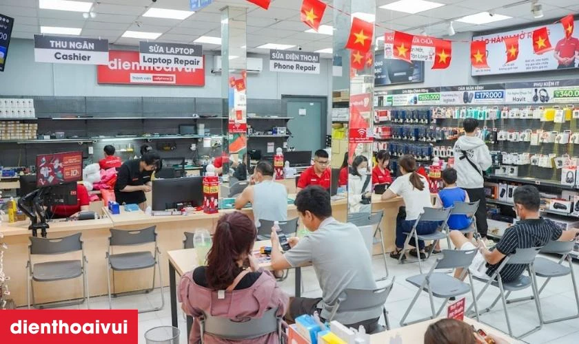 Địa chỉ thay anten bluetooth NFC iPhone 12 Mini uy t&iacute;n tại TPHCM & H&agrave; Nội