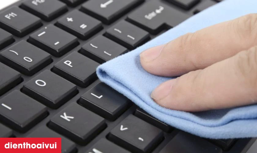 Mẹo sử dụng laptop sau thay b&agrave;n ph&iacute;m