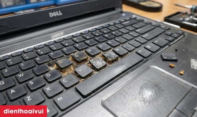Dấu hiệu b&agrave;n ph&iacute;m laptop Dell Precision 7530 bị lỗi cần thay ngay