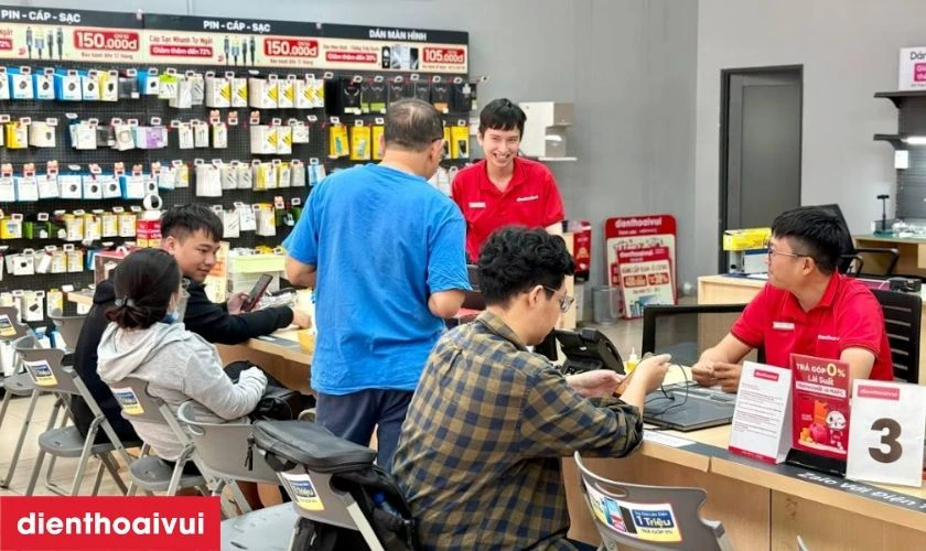 Thay b&agrave;n ph&iacute;m laptop HP Compaq 40 ch&iacute;nh h&atilde;ng tại Điện Thoại Vui