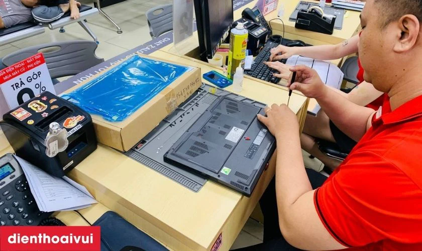 Kiểm tra lại v&agrave; ho&agrave;n thiện m&aacute;y