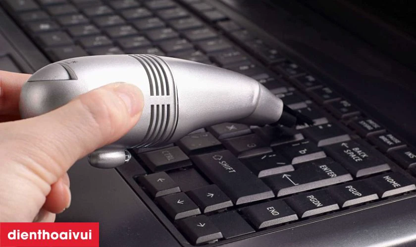 Mẹo sử dụng laptop sau thay b&agrave;n ph&iacute;m bền l&acirc;u