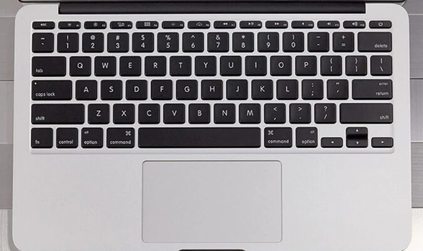 Có nên thay bàn phím MacBook Nhật sang US