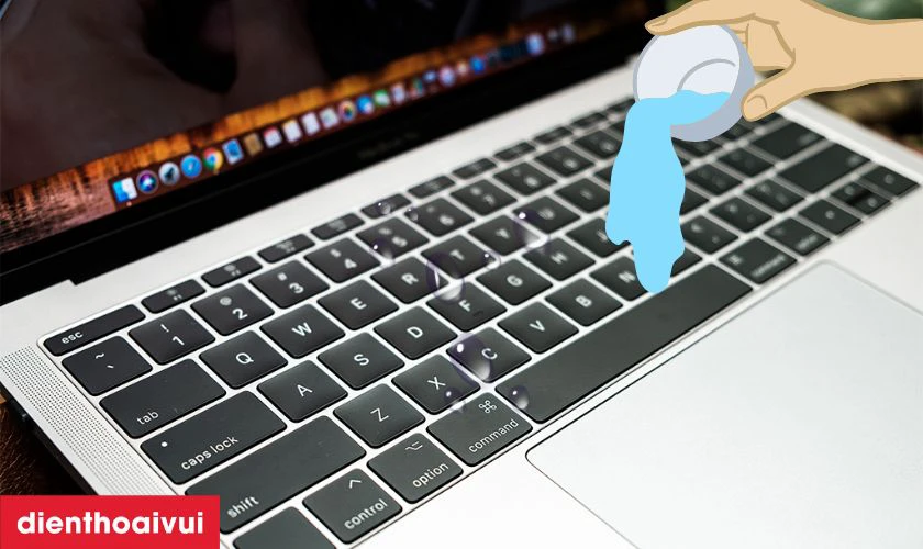 Nguyên nhân gây hỏng bàn phím MacBook Pro