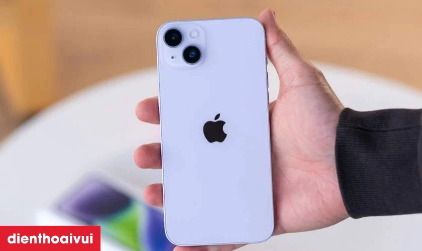 Thay camera sau iPhone 14 Plus