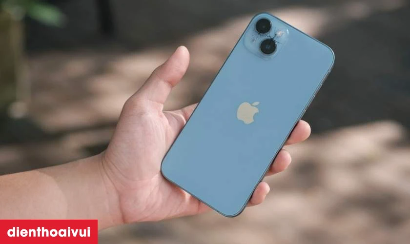 Tại sao camera sau iPhone 14 Plus bị hỏng