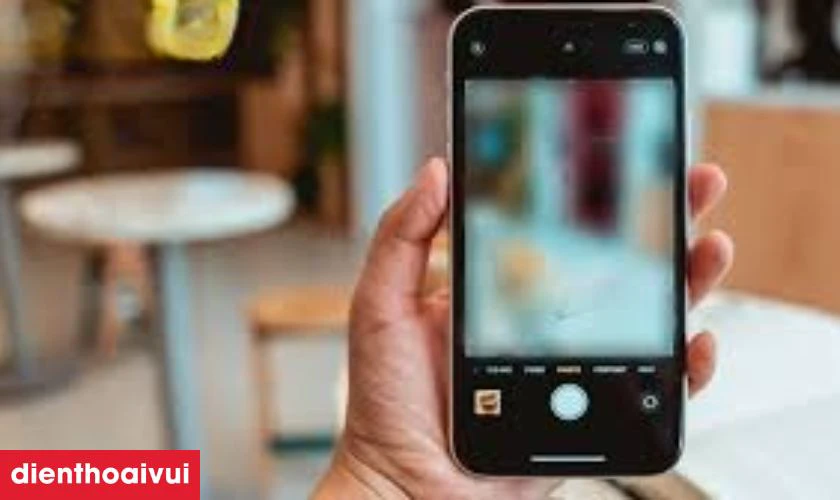 Khi nào bạn cần thay camera sau iPhone 16?